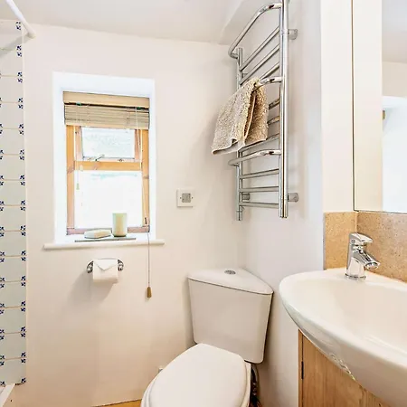 2 Bed In 92087 *