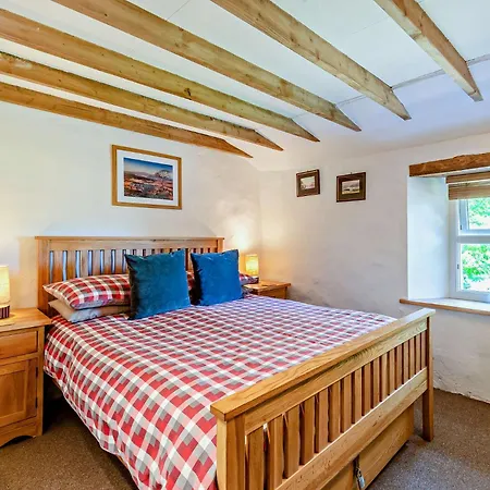 2 Bed In 92087